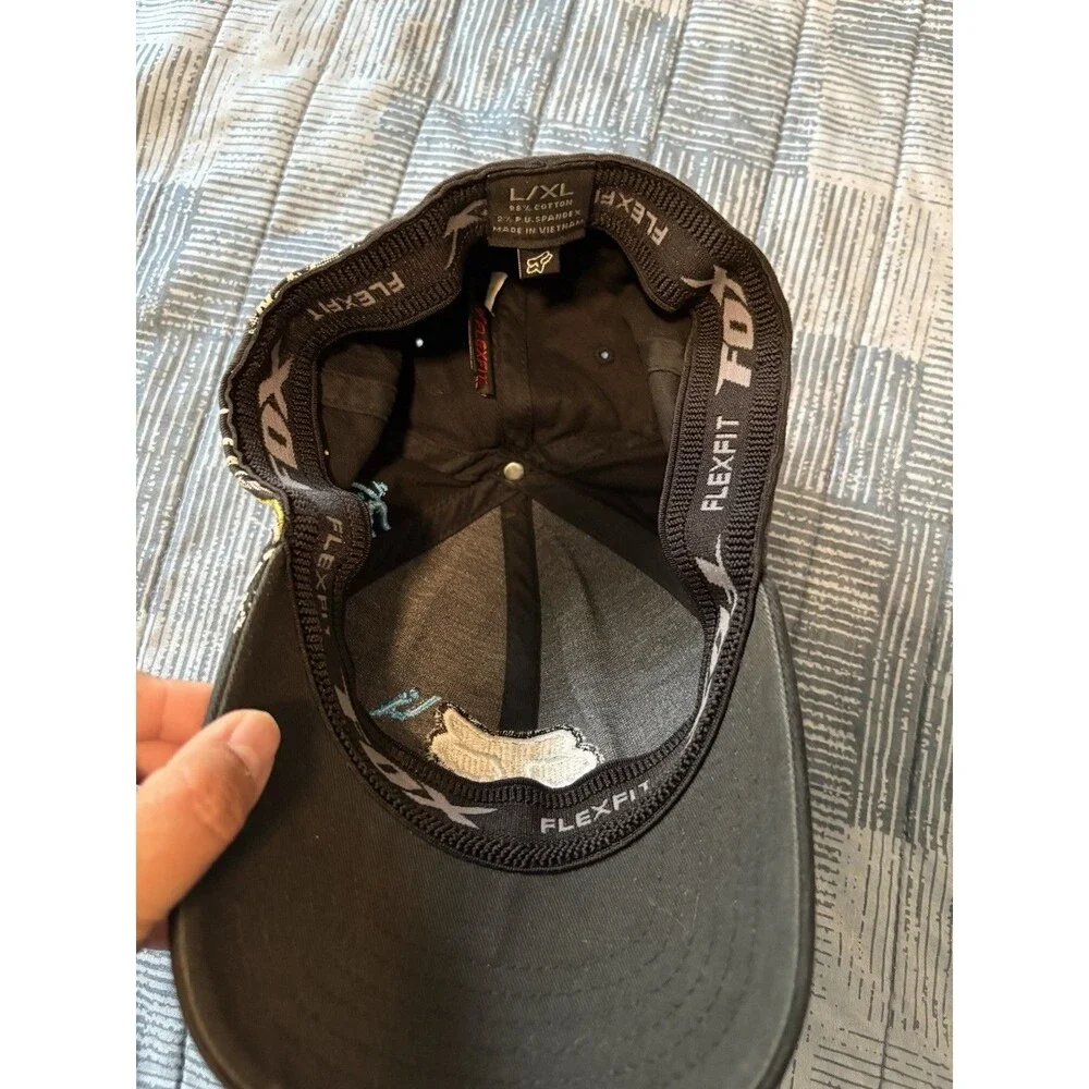 Fox Racing Hat Cap Size L XL Flex Fit Embroidered Fox Logo Graffiti Fitted Y2K